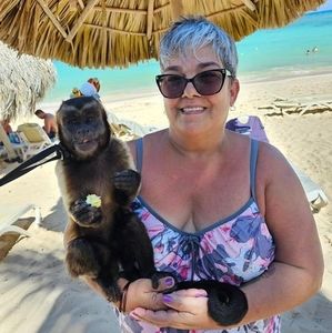 Meet your Posher, Kim